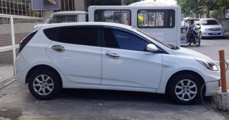 Selling 2nd Hand Hyundai Accent 2013 Hatchback Manual Diesel at 50000 km in Quezon City