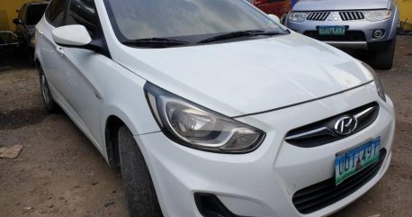 Selling 2nd Hand Hyundai Accent 2012 at 70000 km in Manila