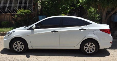 Selling Hyundai Accent 2014 Automatic Gasoline in San Fernando