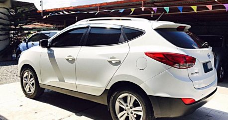 Selling Hyundai Tucson 2011 Manual Gasoline in Mandaue