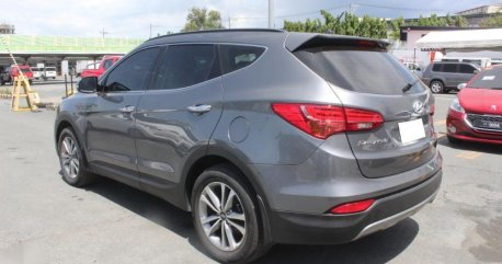 2nd Hand Hyundai Santa Fe 2015 at 50000 km for sale in Muntinlupa