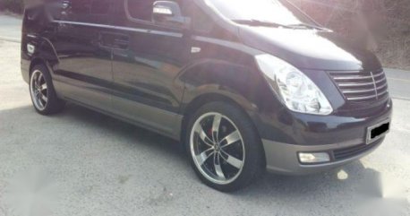 Selling 2nd Hand Hyundai Starex 2008 Automatic Diesel at 70000 km in Manila