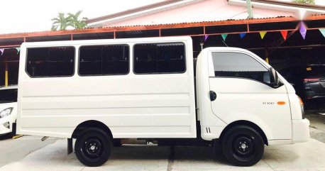 2nd Hand Hyundai H-100 2016 for sale in Mandaue