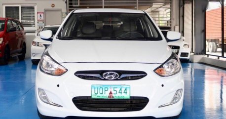 Sell 2nd Hand 2013 Hyundai Elantra Hatchback Manual Diesel at 52000 km in Quezon City