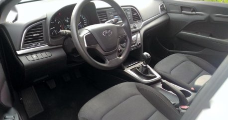 2nd Hand Hyundai Elantra 2018 for sale in Quezon City