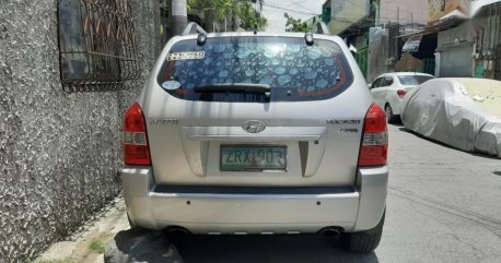 Selling 2nd Hand Hyundai Tucson 2009 at 130000 km in Makati