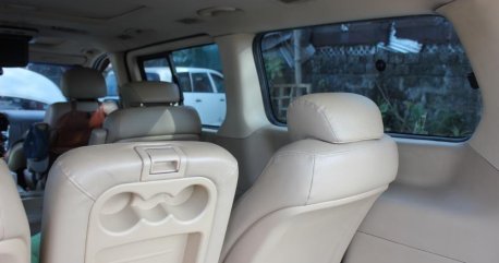 Sell White 2011 Hyundai Grand Starex in Quezon City