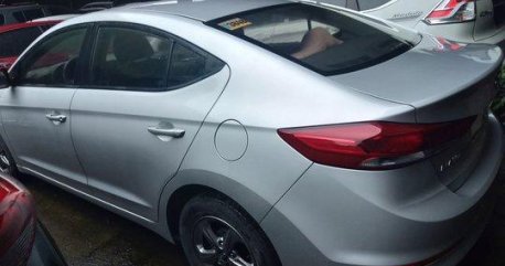 Sell Silver 2016 Hyundai Elantra in Makati