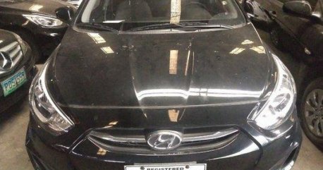 Sell Black 2017 Hyundai Accent in Makati