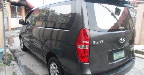 Selling Hyundai Grand Starex 2008 Manual Gasoline in San Fernando