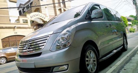 Sell 2016 Hyundai Starex in Quezon City