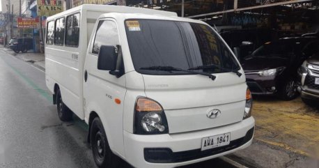 Selling Hyundai H-100 2015 Manual Diesel in Quezon City