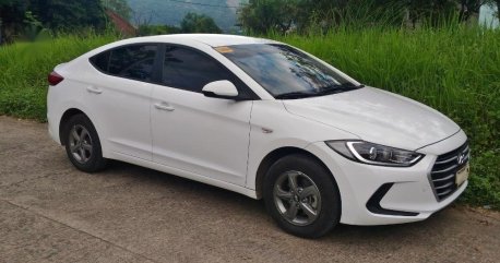 Hyundai Elantra 2018 Manual Gasoline for sale in Quezon City