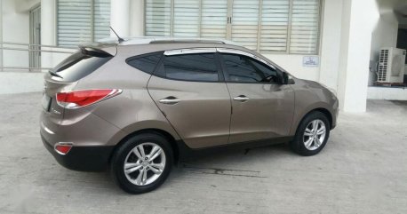 Sell 2nd Hand 2012 Hyundai Tucson Automatic Gasoline at 76412 km in Angeles