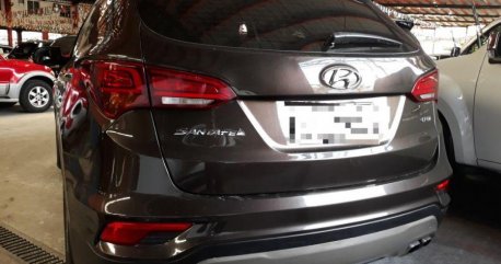 Hyundai Santa Fe 2017 Automatic Diesel for sale in Marikina