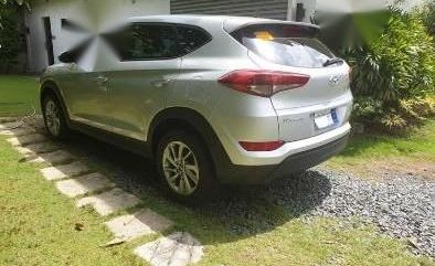 Silver Hyundai Tucson 2017 at 20000 km for sale in Marikina