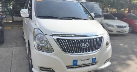 Sell 2nd Hand 2017 Hyundai Grand Starex at 6000 km in Mandaue