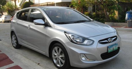 Sell 2nd Hand 2014 Hyundai Accent Automatic Diesel at 40000 km in Quezon City