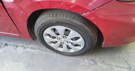 Sell Red 2017 Hyundai Accent at 26000 km in Makati