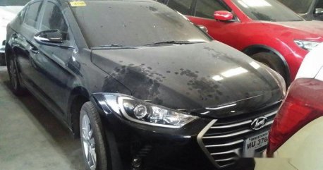 Selling Black Hyundai Elantra 2018 Automatic Gasoline at 8000 km in Makati