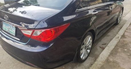 Blue Hyundai Sonata 2011 Sedan at 47000 km for sale