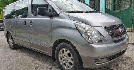 Silver Hyundai Grand Starex 2012 Manual Diesel for sale