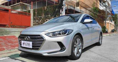 Selling Silver Hyundai Elantra 2016 Automatic Gasoline