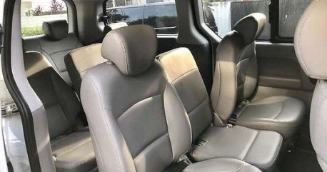 Sell White 2015 Hyundai Grand Starex at 4600 km
