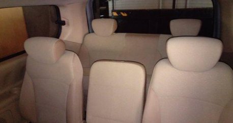 Selling Silver Hyundai Grand Starex 2010 at 77900 km in Pasig City