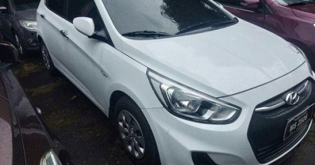 Sell White 2017 Hyundai Accent Automatic Diesel at 26000 km 