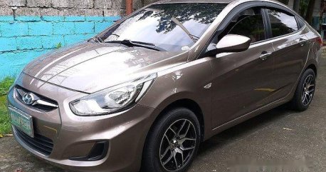 Selling Hyundai Accent 2012 at 76000 km 