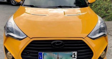 Sell Yellow 2013 Hyundai Veloster Automatic Gasoline at 50000 km