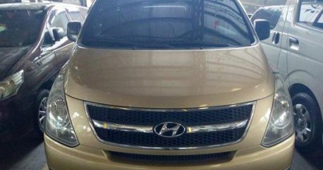 Selling Golden Hyundai Grand starex 2008 Automatic Diesel 