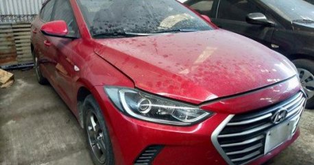 Sell Red 2017 Hyundai Elantra at 16000 km