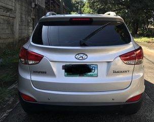 Sell Silver 2012 Hyundai Tucson at 75700 km 