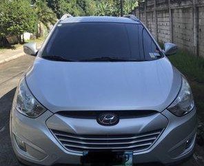 Sell Silver 2012 Hyundai Tucson at 75700 km 