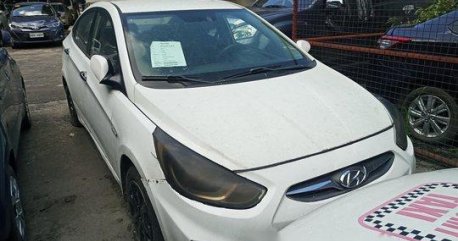 White Hyundai Accent 2016 Manual Diesel for sale 