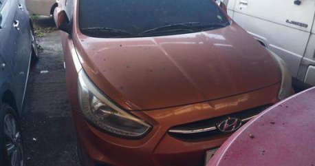 Sell Orange 2016 Hyundai Accent Manual Gasoline at 139000 km 