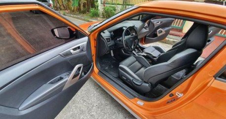 Selling Orange Hyundai Veloster 2018 in Cavite