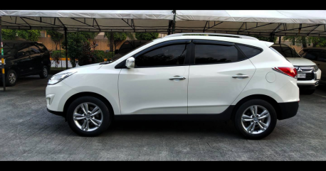 Selling Hyundai Tucson 2011 at 41525 km 