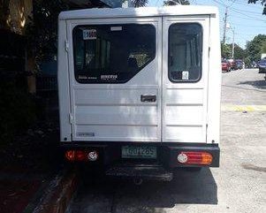 White Hyundai H-100 2011 at 70000 km for sale in Quezon City