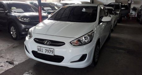 Sell White 2018 Hyundai Accent at 9121 km 