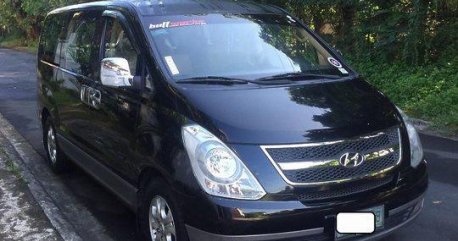 Selling Black Hyundai Grand starex 2009 at 170000 km