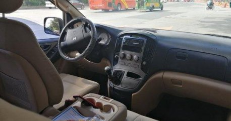 Sell White 2008 Hyundai Grand Starex in Quezon City