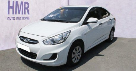 Sell White 2018 Hyundai Accent at Manual Diesel at 3798 km