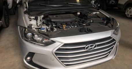 2018 Hyundai Elantra for sale in Pasig 