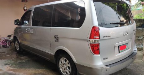 Sell 2009 Hyundai Grand Starex in Parañaque