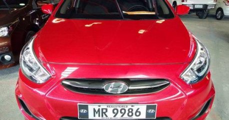 Selling Red Hyundai Accent 2017 