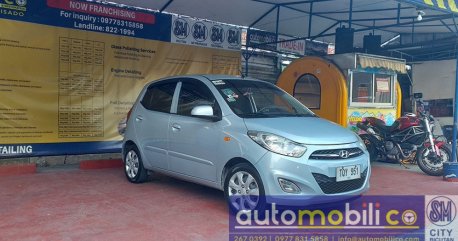 Selling Hyundai I10 2012 Hatchback Automatic Gasoline  