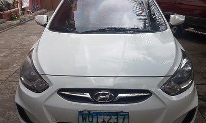 White Hyundai Accent 2013 Automatic Gasoline for sale